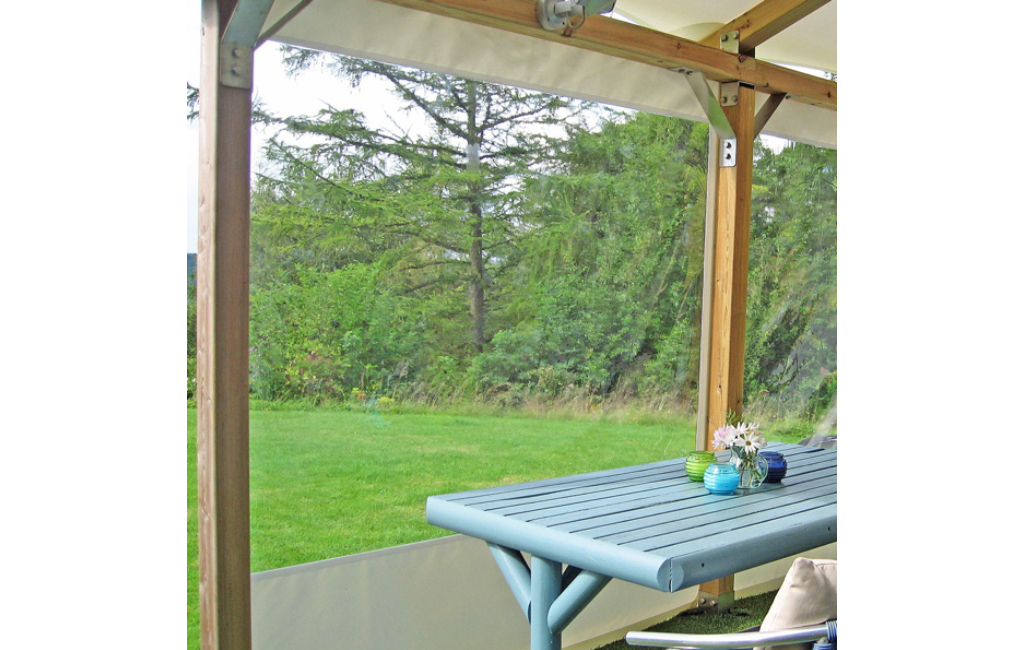 Provence Gazebo Panoramic Window – Inside View